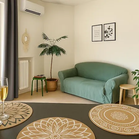 Apartment Lario